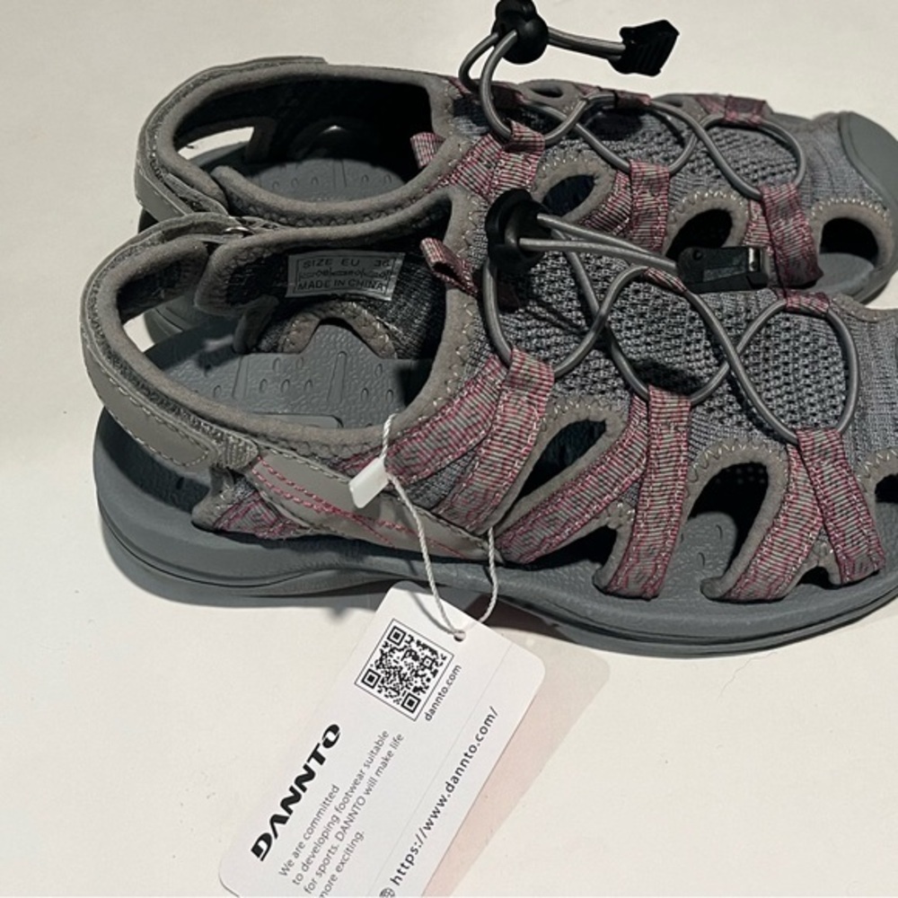 Dannto Women’s Gray & Pink Hiking Sandal-Size 36